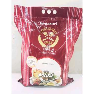 Tepung Premiks Roti Oriental Cakra Kembar Emas 5Kg 1Bks