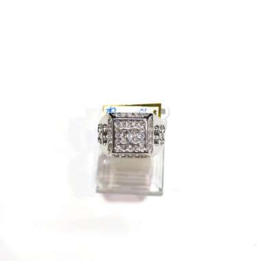 Cincin Pria Diamond Look Uk 19 Emas Putih 750