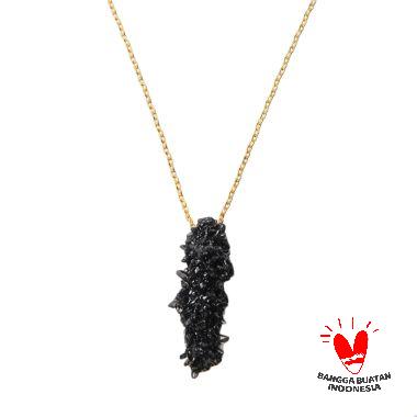 Environmental Jewelry Long Black Stone With Gold Long Chain Necklace