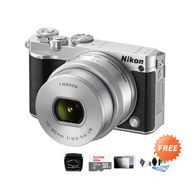 Nikon 1 J5 Kit 10-30mm VR Kamera Mirrorless - Silver [20.8 MP/4K/Wifi] + Free Aksessories Kamera