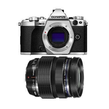 Olympus Digital Camera OM-D E-M5 Ma ... M.Zuiko 45mm F/1.8 Black