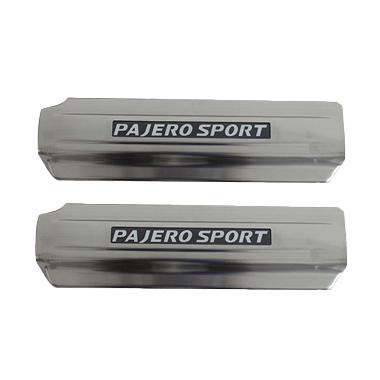 Otoproject Sillplate With LED Lamp for Mitsubishi Pajero Sport