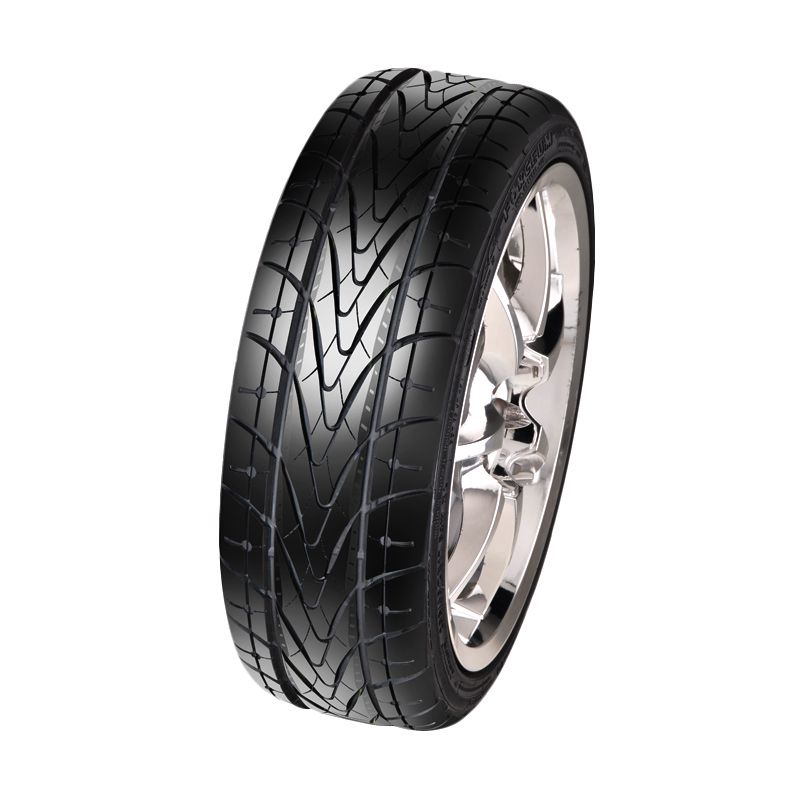 Forceum Hexa 225/55 R17 Ban Mobil                                                                                               