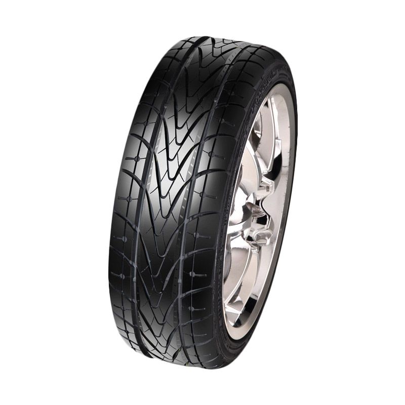Forceum Hexa 225/45 R18 Ban Mobil                                                                                               